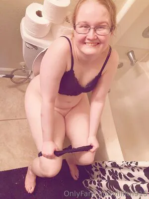 Lillith915 OnlyFans Leaked Free Thumbnail Picture - #kTtEJN93SV