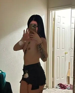 Lillmaamii2 OnlyFans Leaked Free Thumbnail Picture - #xyDV60MWYM