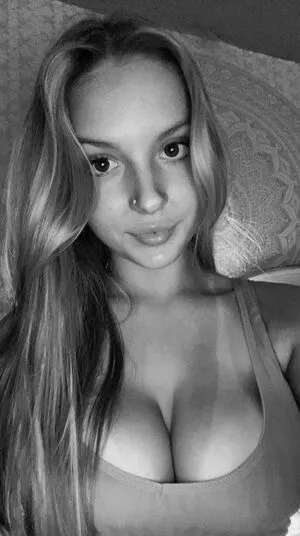 Lilly A OnlyFans Leaked Free Thumbnail Picture - #e6etFSrVVL