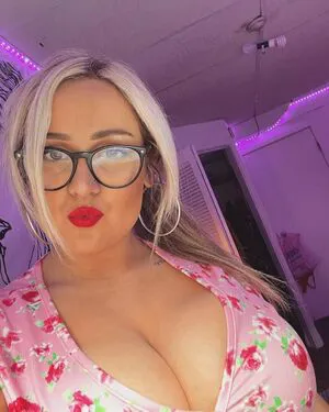 Lilly Alcorn OnlyFans Leaked Free Thumbnail Picture - #BmFSoWsw59