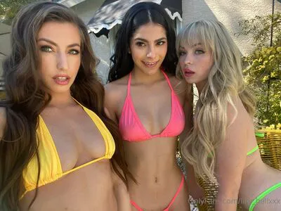 Lilly Bellxxx OnlyFans Leaked Free Thumbnail Picture - #b5TBm393ox