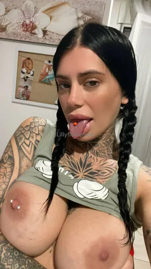 Lilly Flower OnlyFans Leaked Free Thumbnail Picture - #NAXYO5nqsO