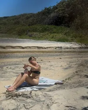 Lilly Foster OnlyFans Leaked Free Thumbnail Picture - #2h8N4C7OYr