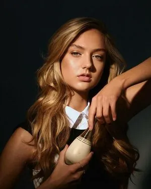 Lilly Krug OnlyFans Leaked Free Thumbnail Picture - #iWIkgdspv2