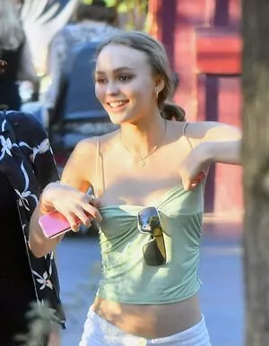 Lilly Rose Depp OnlyFans Leaked Free Thumbnail Picture - #G6hAEkoXCh