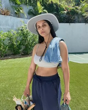 Lilly Singh OnlyFans Leaked Free Thumbnail Picture - #46yOmP8CGN