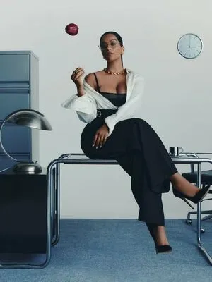 Lilly Singh OnlyFans Leaked Free Thumbnail Picture - #GWtu0nZrbm