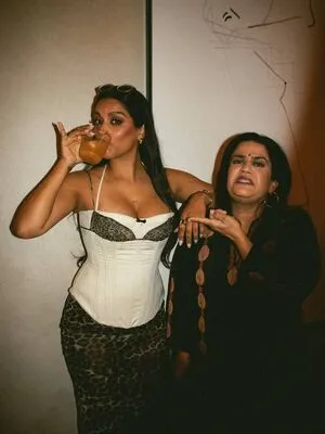 Lilly Singh OnlyFans Leaked Free Thumbnail Picture - #Luza6gw0FD