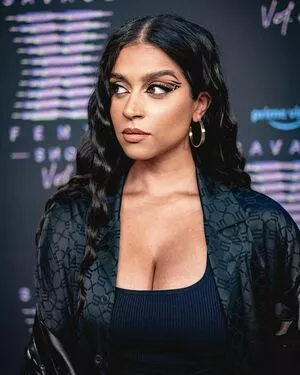 Lilly Singh OnlyFans Leaked Free Thumbnail Picture - #MQCguowVgm