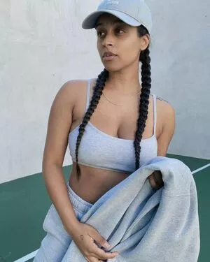 Lilly Singh OnlyFans Leaked Free Thumbnail Picture - #MlYCkzbxnK