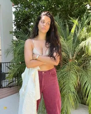 Lilly Singh OnlyFans Leaked Free Thumbnail Picture - #SKw0TX4f2F