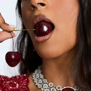 Lilly Singh OnlyFans Leaked Free Thumbnail Picture - #SsYK41P1tH