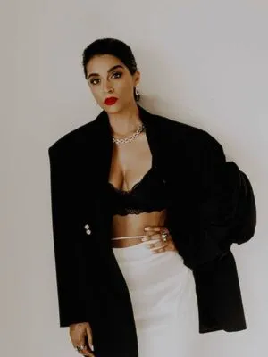 Lilly Singh OnlyFans Leaked Free Thumbnail Picture - #Vp2DTrhunv