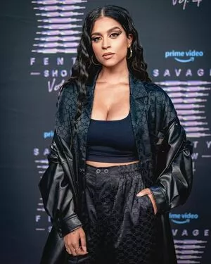 Lilly Singh OnlyFans Leaked Free Thumbnail Picture - #W01VkQwLwA