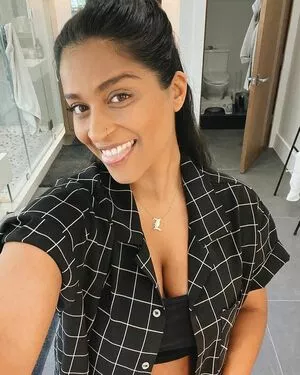 Lilly Singh OnlyFans Leaked Free Thumbnail Picture - #lPangj0u3U