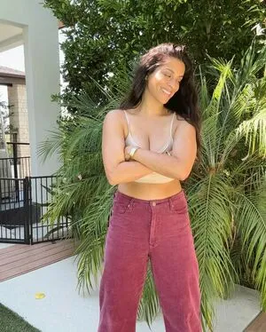 Lilly Singh OnlyFans Leaked Free Thumbnail Picture - #nS4jId0IAJ
