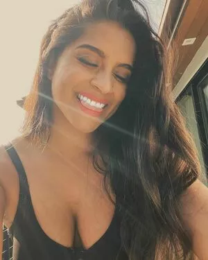 Lilly Singh OnlyFans Leaked Free Thumbnail Picture - #w9916c4BJu