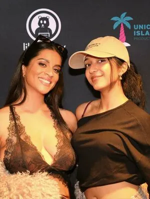 Lilly Singh OnlyFans Leaked Free Thumbnail Picture - #ykxFs0YSlg