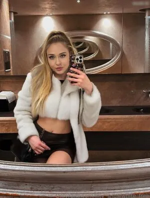 Lilly Snowwhite OnlyFans Leaked Free Thumbnail Picture - #sJfLYUPQo1