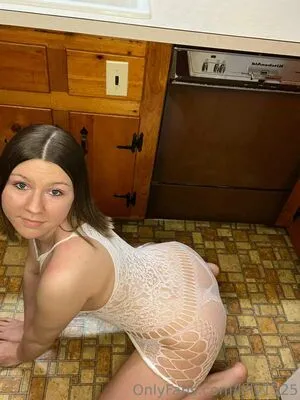 Lilly1525 OnlyFans Leaked Free Thumbnail Picture - #1NrTugs0Wf