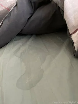 Lillyblake OnlyFans Leaked Free Thumbnail Picture - #34jERgaShT