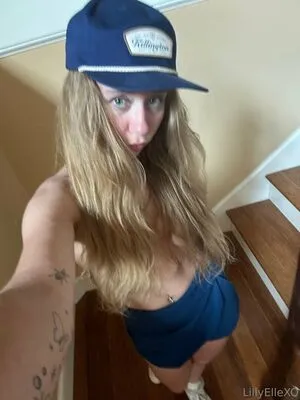 Lillyellexo OnlyFans Leaked Free Thumbnail Picture - #8FFxw8877r