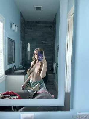 Lillyellexo OnlyFans Leaked Free Thumbnail Picture - #SG1jrcJnr1