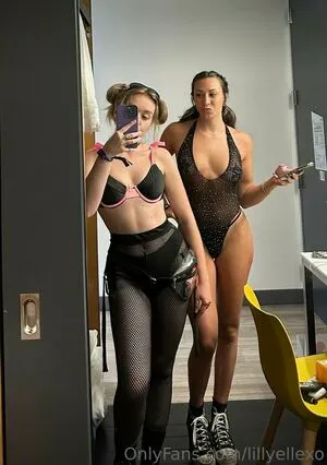 Lillyellexo OnlyFans Leaked Free Thumbnail Picture - #kxJSbQTwzb