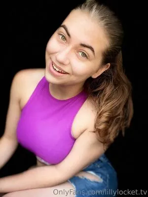 Lillylocket Tv OnlyFans Leaked Free Thumbnail Picture - #B40mXhYWco
