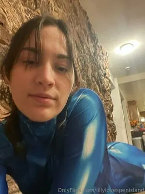Lillylovespenisland OnlyFans Leaked Free Thumbnail Picture - #0lwaS92KjI