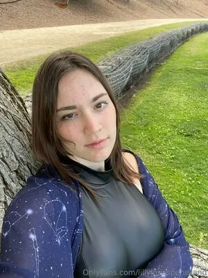 Lillylovespenisland OnlyFans Leaked Free Thumbnail Picture - #40lX1pCysv