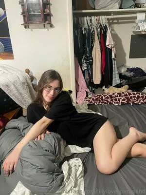 Lillylovespenisland OnlyFans Leaked Free Thumbnail Picture - #5WmeJKVFDm