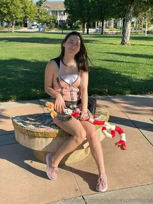 Lillylovespenisland OnlyFans Leaked Free Thumbnail Picture - #RvYd2Z8tbd