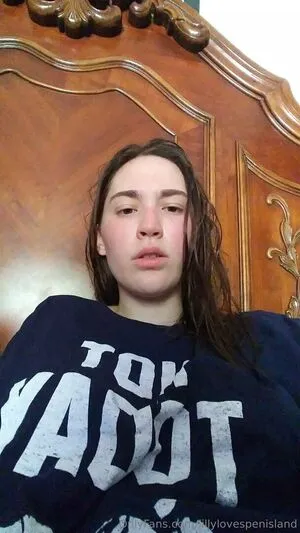 Lillylovespenisland OnlyFans Leaked Free Thumbnail Picture - #gpbyTuhe2I