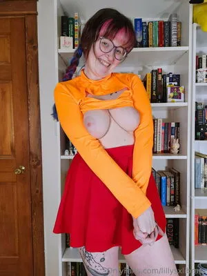 Lillysxlibrary OnlyFans Leaked Free Thumbnail Picture - #bJvVJTIXnb
