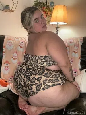 Lilmamakay12 OnlyFans Leaked Free Thumbnail Picture - #6nRAILaTBV