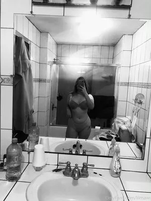 Lilmawi OnlyFans Leaked Free Thumbnail Picture - #6QcnWAzRXI
