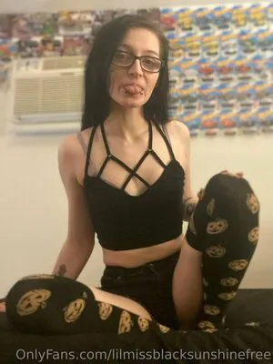 Lilmissblacksunshinefree OnlyFans Leaked Free Thumbnail Picture - #pxSEDUcKPv