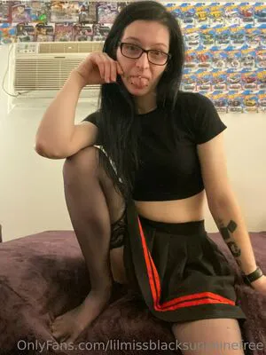 Lilmissblacksunshinefree OnlyFans Leaked Free Thumbnail Picture - #q2k8D91wNp