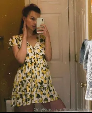 Lilmisslindsey OnlyFans Leaked Free Thumbnail Picture - #SlhVqmOsAv
