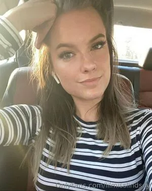 Lilmisslindsey OnlyFans Leaked Free Thumbnail Picture - #UdbOrJ2sLF