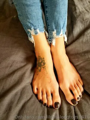 Lilmisslongtoes7410 OnlyFans Leaked Free Thumbnail Picture - #CowIv93nAR