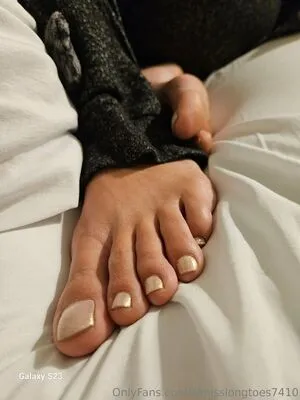 Lilmisslongtoes7410 OnlyFans Leaked Free Thumbnail Picture - #QoPlom2jry