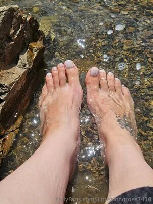 Lilmisslongtoes7410 OnlyFans Leaked Free Thumbnail Picture - #sSWL3qfoZO