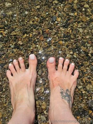 Lilmisslongtoes7410 OnlyFans Leaked Free Thumbnail Picture - #td2rParwJH