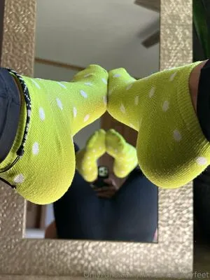 Lilmissnaughtyfeet OnlyFans Leaked Free Thumbnail Picture - #WsLxbREwne