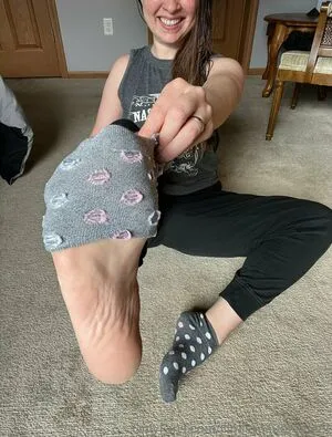 Lilmissnaughtyfeet OnlyFans Leaked Free Thumbnail Picture - #x12aHXwzmt