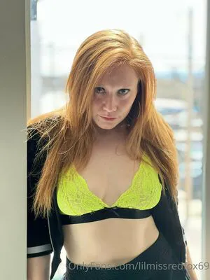 Lilmissredfox69 OnlyFans Leaked Free Thumbnail Picture - #KWO5CTmfcX