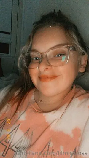 Lilmissross OnlyFans Leaked Free Thumbnail Picture - #MJAAyuSugs