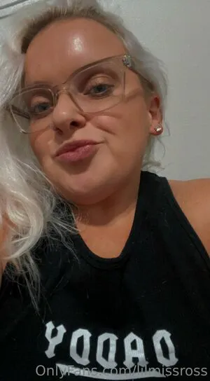 Lilmissross OnlyFans Leaked Free Thumbnail Picture - #j7G9p6S0zg